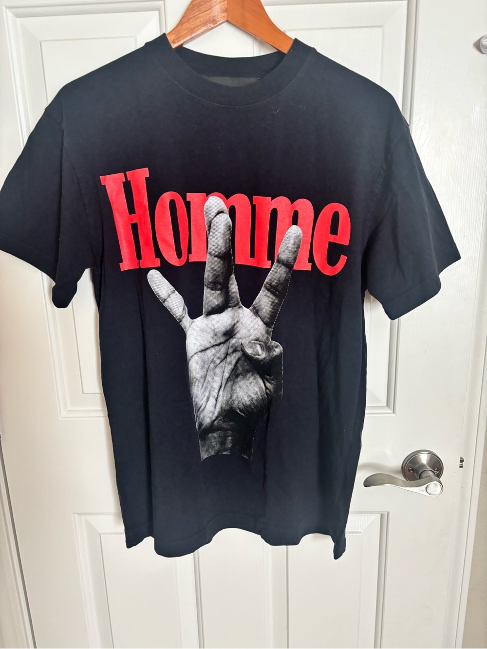 Homme Black Short Sleeve Twisted Fingers Graphic Tee with Red Print
